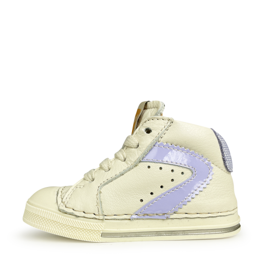 Ocra trainer White sneaker with lilac accent