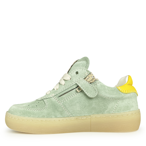 Ocra trainer Green sneaker with yellow accents