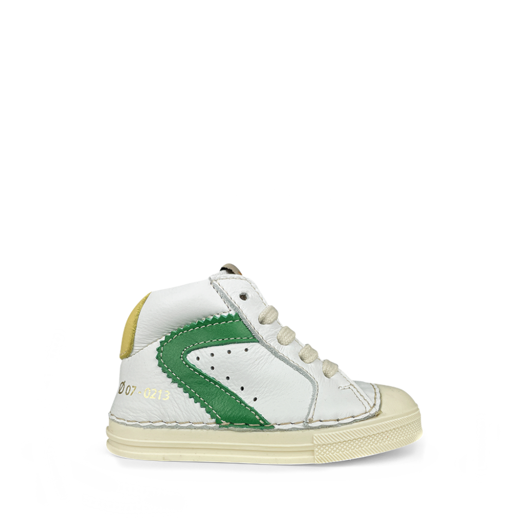 Ocra - Pre-sneaker wit met groen accent