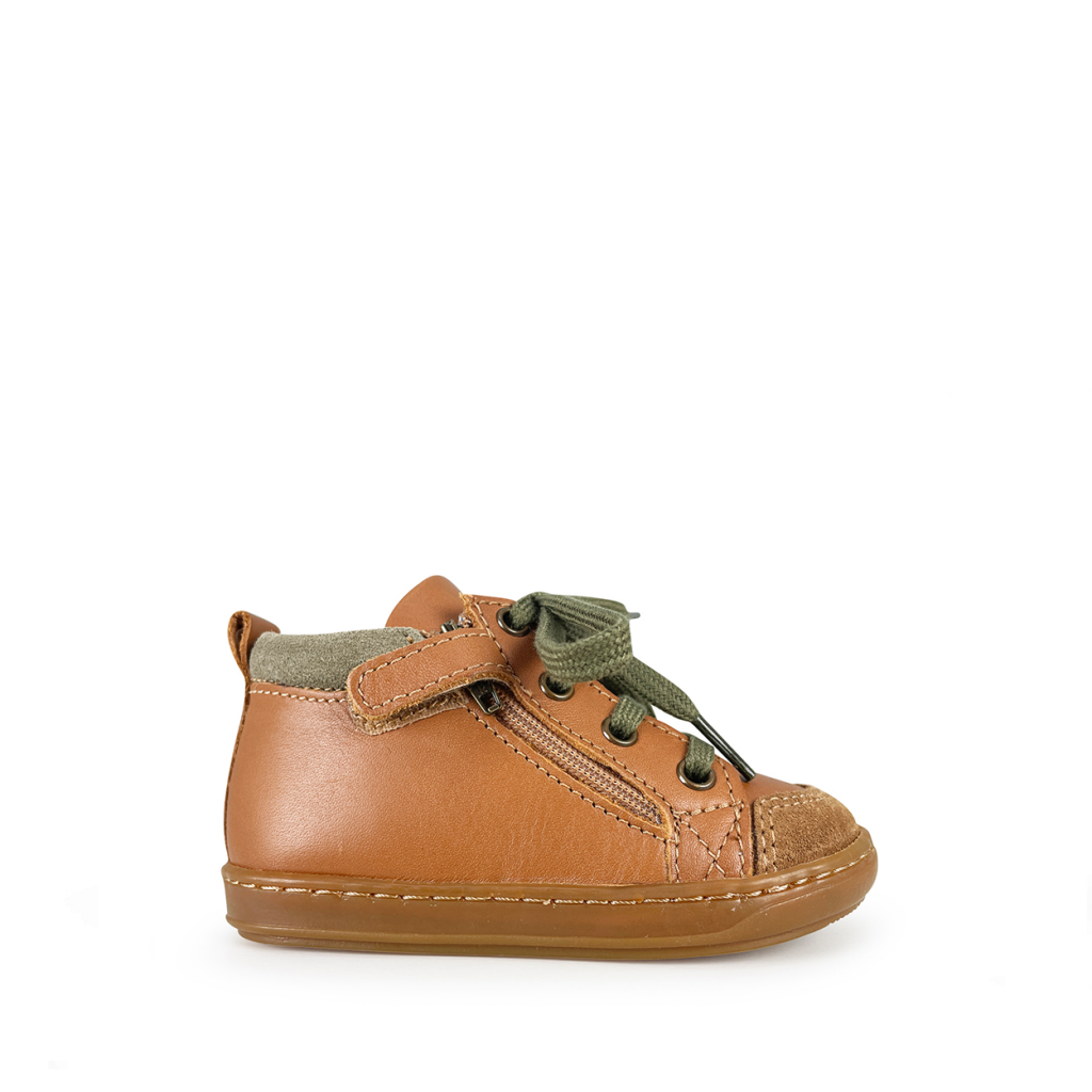Pom d'api - Brown 1st step sneaker with olive green