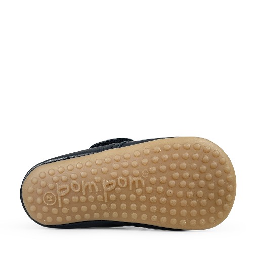 Pompom slippers Leather slipper in black