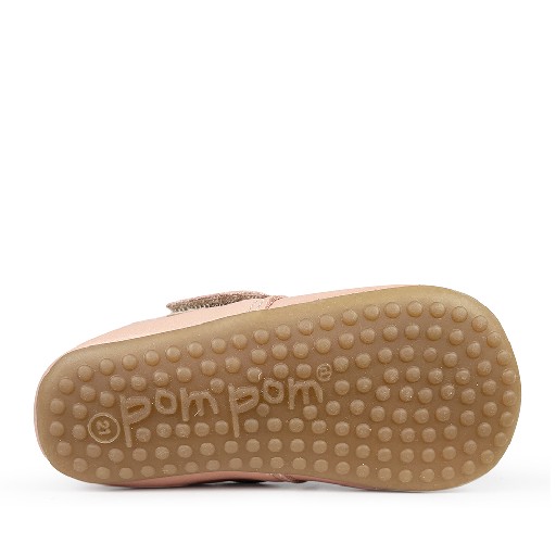 Pompom slippers Leather slipper in pink