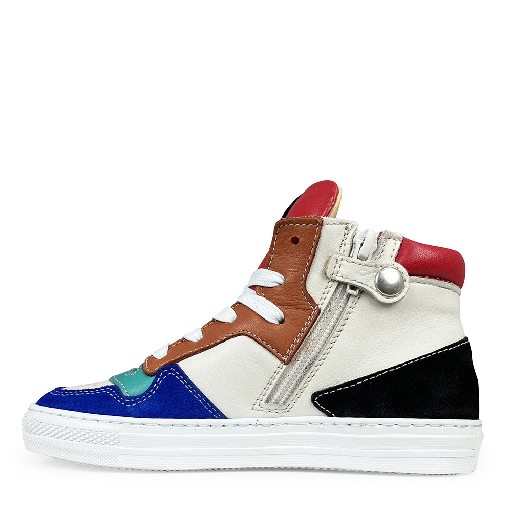 Rondinella sneaker Halfhoge witte sneaker met rood en blauw