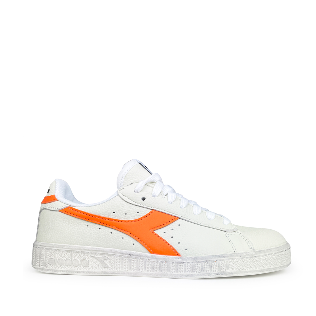 Diadora - Low white sneaker with orange logo