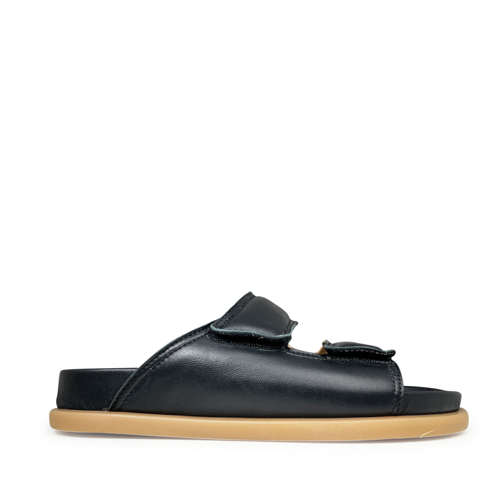 Ocra - Zwarte sandaal met velcro
