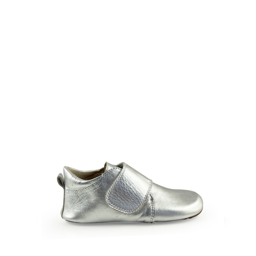 Kinderschoen online Pompom pantoffels Lederen pantoffel met velcro in zilver