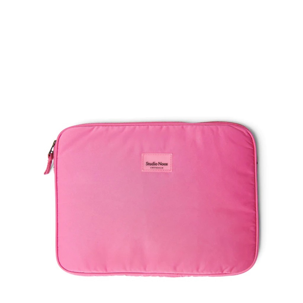 Studio Noos laptop hoes Pink puffy laptop sleeve 13inch
