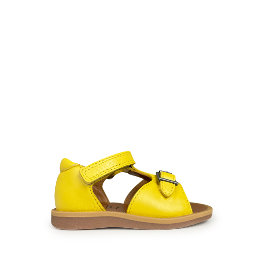 Kinderschoen online Pom d'api eerste stappers Gele sandaal